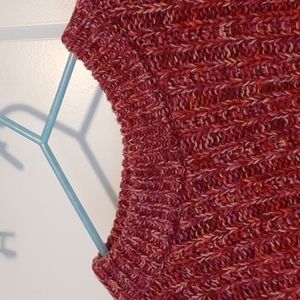 Super pretty long sleeve knit sweater